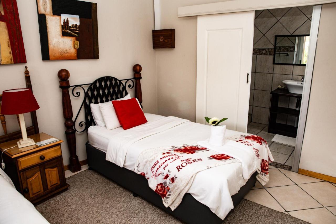 פיקסבורג Woodpecker Guesthouse מראה חיצוני תמונה