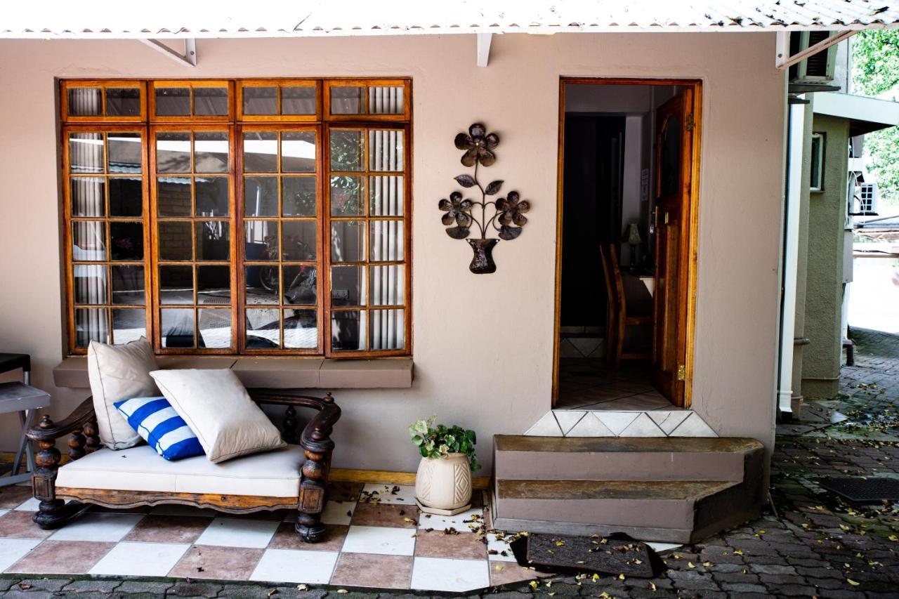 פיקסבורג Woodpecker Guesthouse מראה חיצוני תמונה