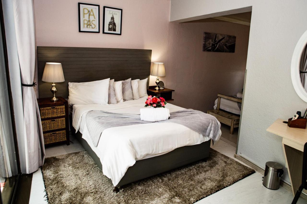 פיקסבורג Woodpecker Guesthouse מראה חיצוני תמונה