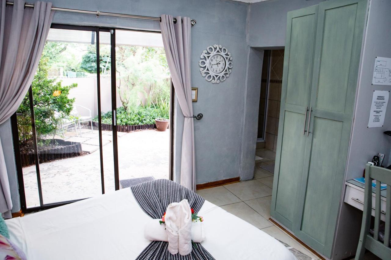 פיקסבורג Woodpecker Guesthouse מראה חיצוני תמונה